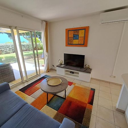 Rdc Appartement En Bord De Mer Au Son Des Vagues Le Moule Bagian luar foto