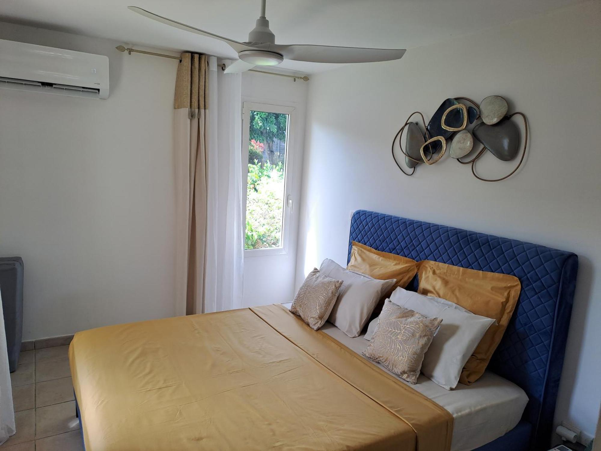 Rdc Appartement En Bord De Mer Au Son Des Vagues Le Moule Bagian luar foto